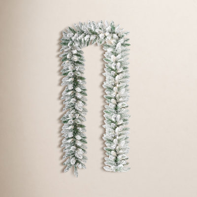 Soperton 6' Pre-Lit Snow Flocked Christmas Garland with 35 Warm Lights and Timer