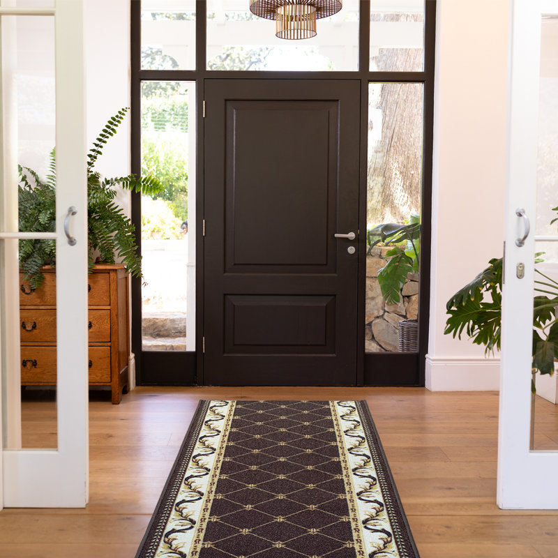 Tapis touffeté à motif géométrique brun Omri, Tapis de couloir 2 pi 2 po x 24 pi