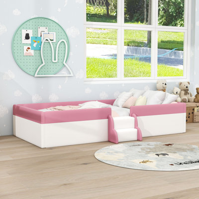 Upholstered Daybed with Fence