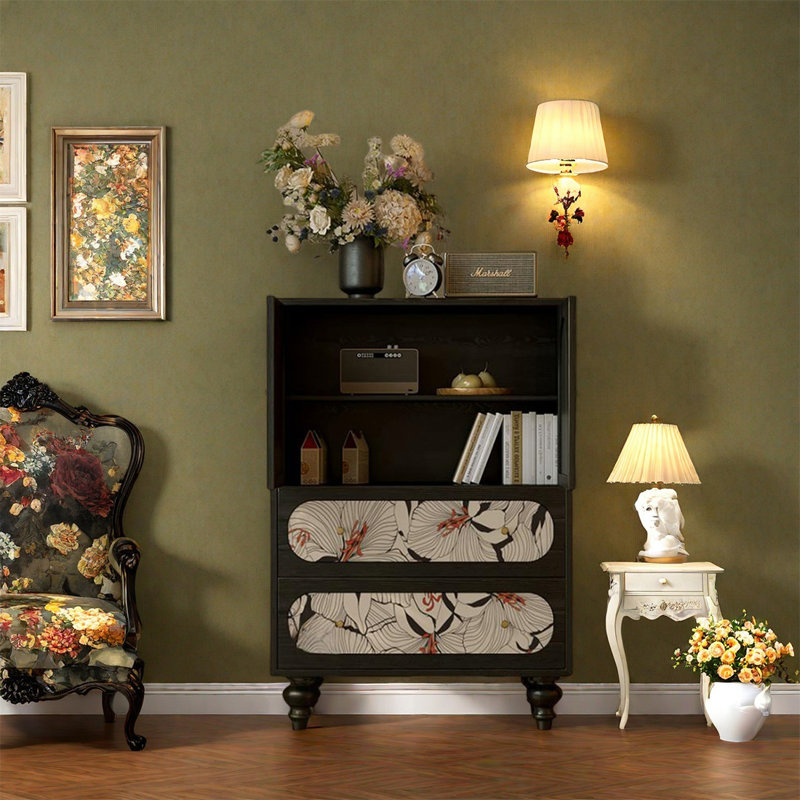 Armoire décorative avec tablettes
