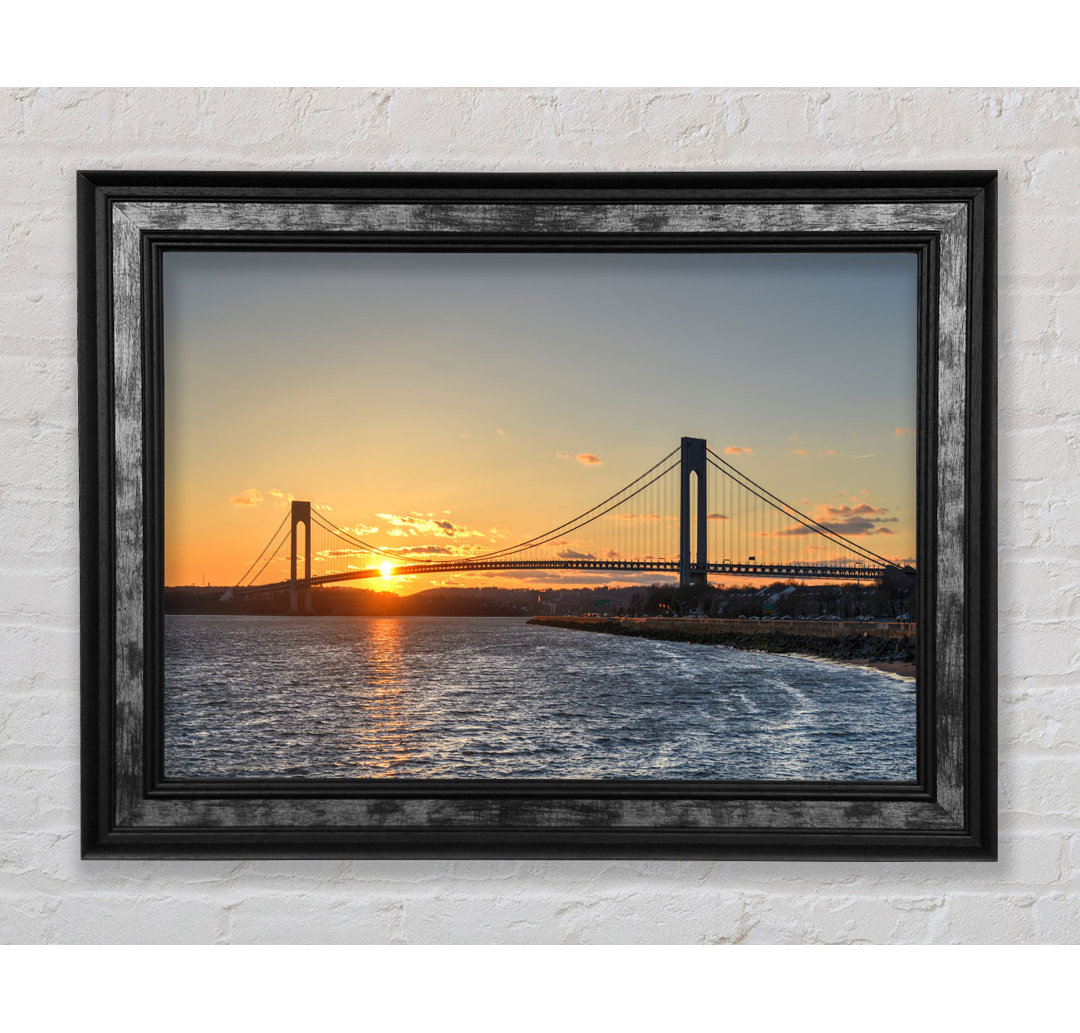 Gerahmter Fotodruck mit Blick auf die Brücke über dem Meer