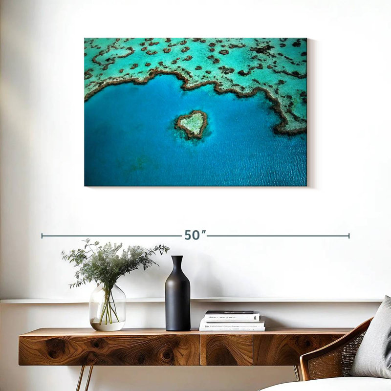 Brampt Australia Heart Shaped Reef, 24" H x 36" W