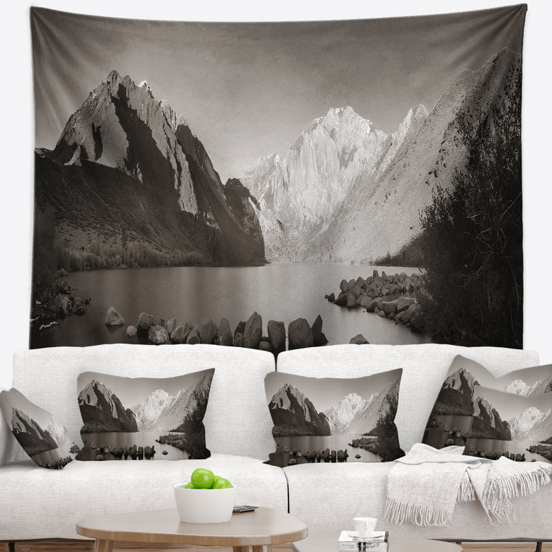 Tapisserie de panorama snow mountain lake, H 32 po x l 39 po
