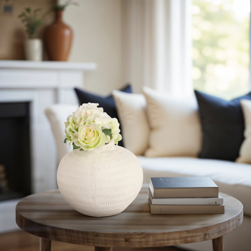 10" Callum Small Omix Vase