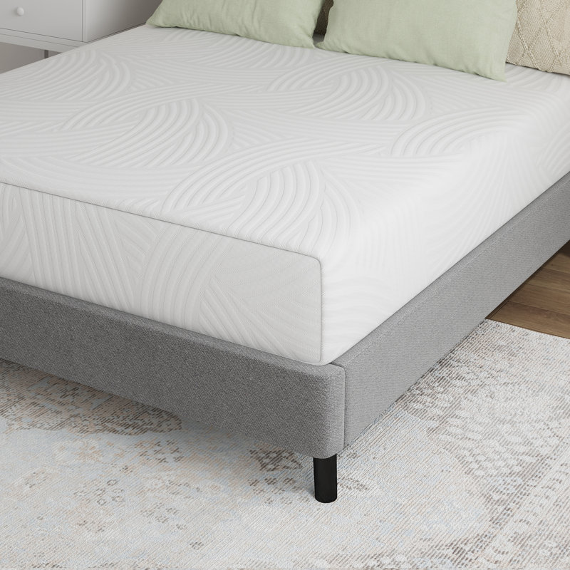 Matelas en mousse viscoélastique imprégnée de charbon Alwyn Home Chelchowska, 8", Grand