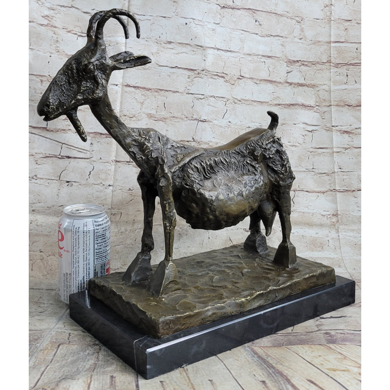 Pablo Picasso, chèvre (1952), statue en bronze