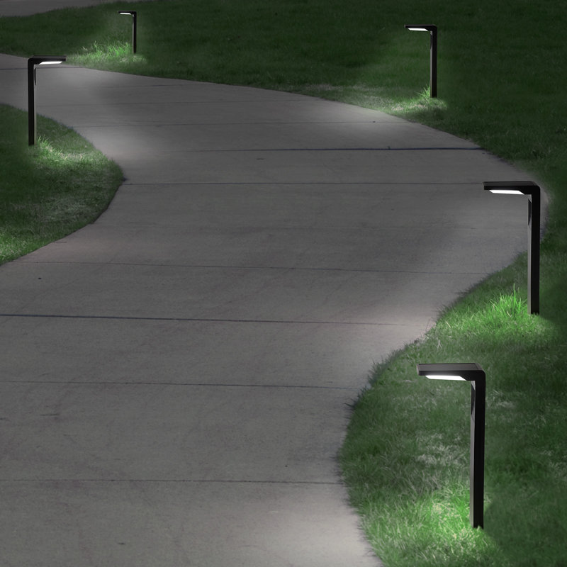 Solar Powered Integrated LED Pathway Light Kit, Cool