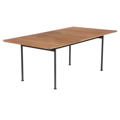 Layout Dining Table