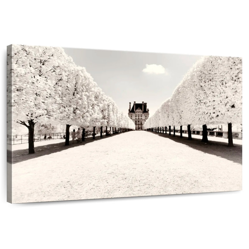 Nicci Paris Winter Focal Point, 34" H x 51" W