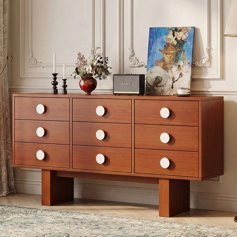 Buffet de style médiéval français