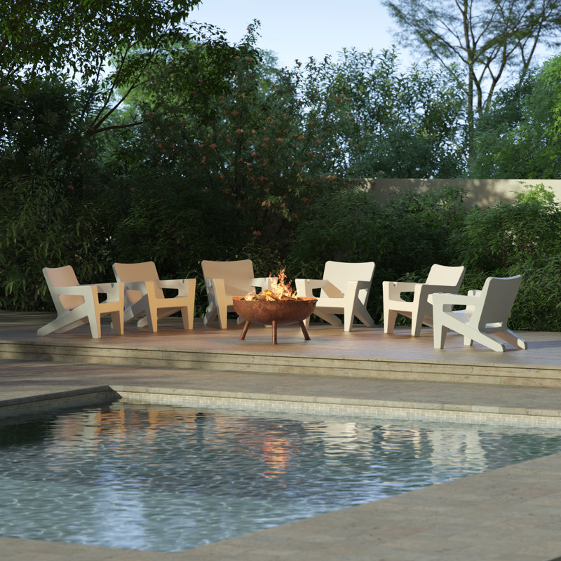 Bask Outdoor Lounge Chair, Sandstone