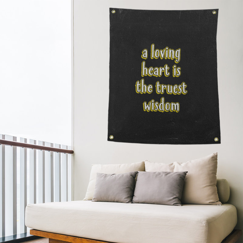 Tapisserie en polyester avec citation en polyester, H 80 po x l 59 po, Jaune