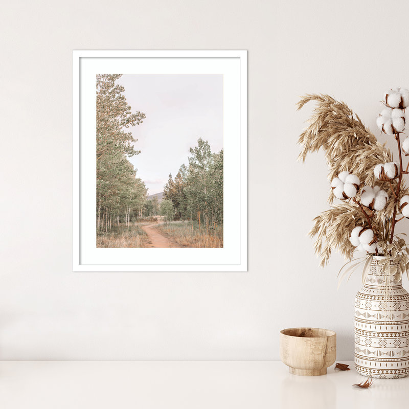 Sentier sinueux par Alicia Abla, Blanc, H 25 po x l 20 po x P 1 po