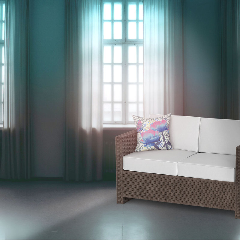  Housse de coussin et insert Three Roses with Butterfly, 18 po x 18 po, Polyester, Rose / Bleu / Crème