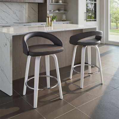 Tabouret de bar à hauteur fixe avec pivot en bois blanc et similicuir gris avec repose-pieds rond chromé - ensemble de 2