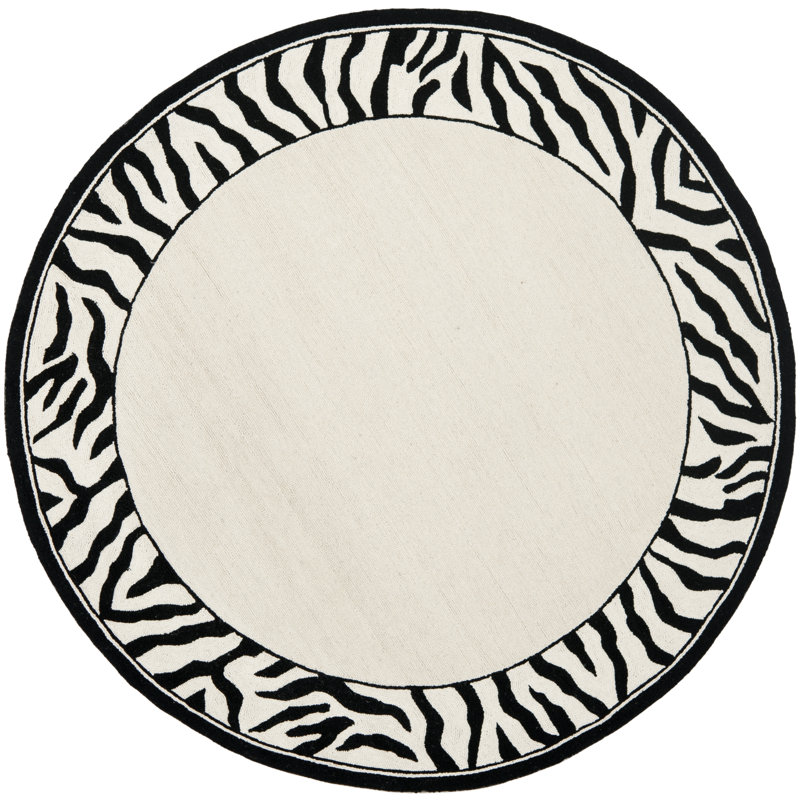 Callula Hand Hooked Wool Pile Animal Print Rug, Round 5'6"