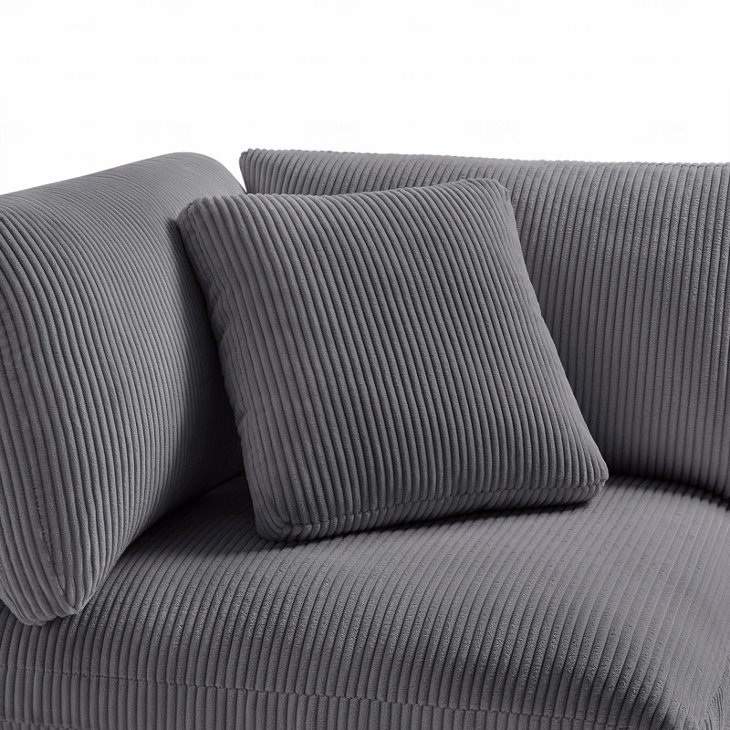 Coin d'angle, Gris foncé