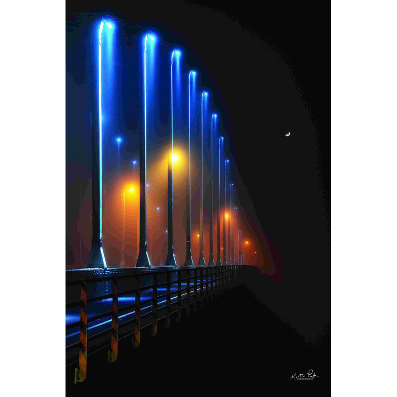 Bridge to Infinity, H 18 po x l 12 po, Non, Toile tendue
