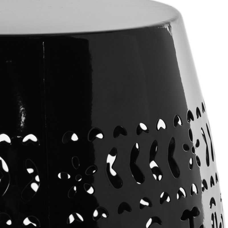 Table d'appoint en métal noir, de forme transitionnelle, sans assemblage, pour une utilisation intérieure et extérieure dans le jardin ou sur le balcon.