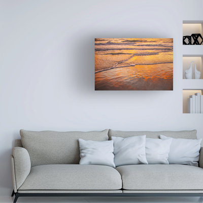 Art mural sur toile tendue - "Fiery Reflections" de Mary Lou Johnson pour décoration de salon, de chambre à coucher ou de bureau - 22 x 32