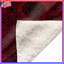 Couvertures damassées rouges-128732941