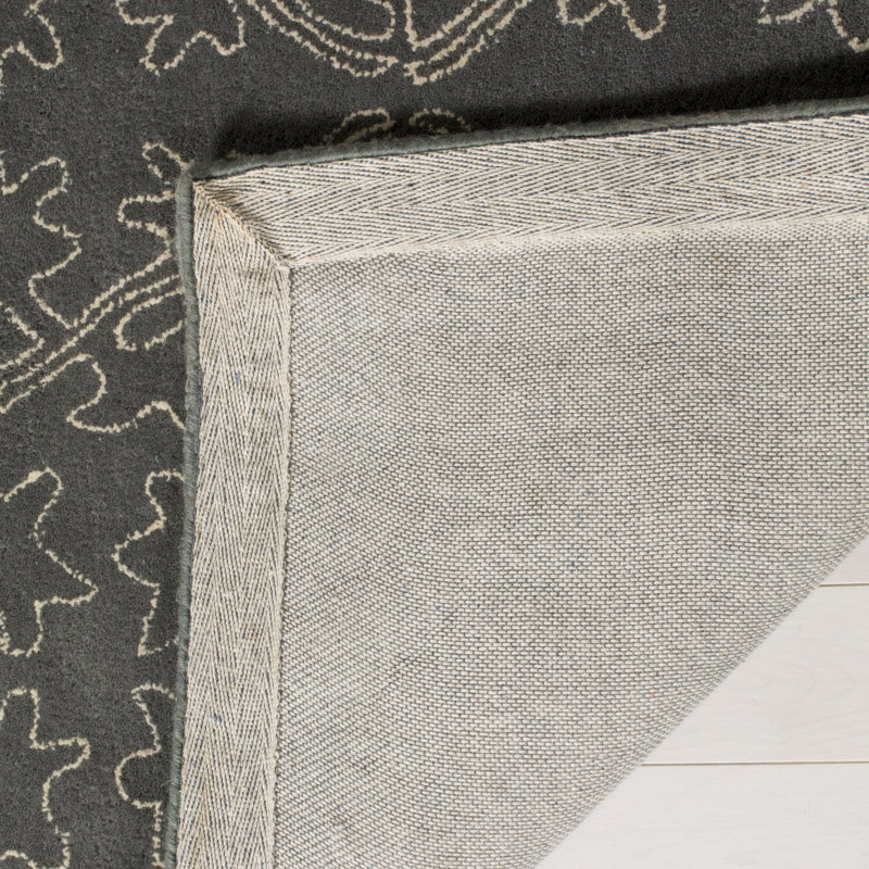 Strolling Garden Martha Stewart Viscos/Wool Rug in Gray, Runner 2'3" x 10'