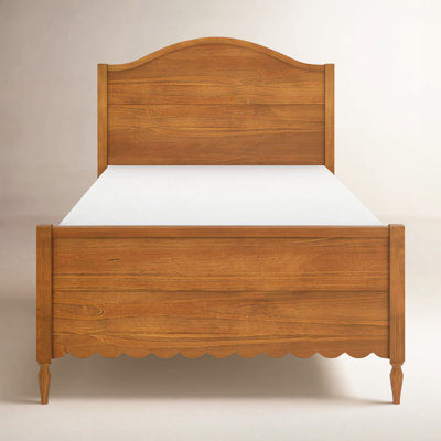 Charlotte Bed