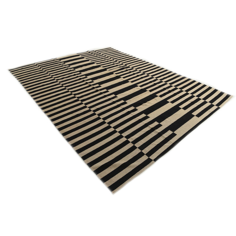 Tapis ivoire Pinkerton