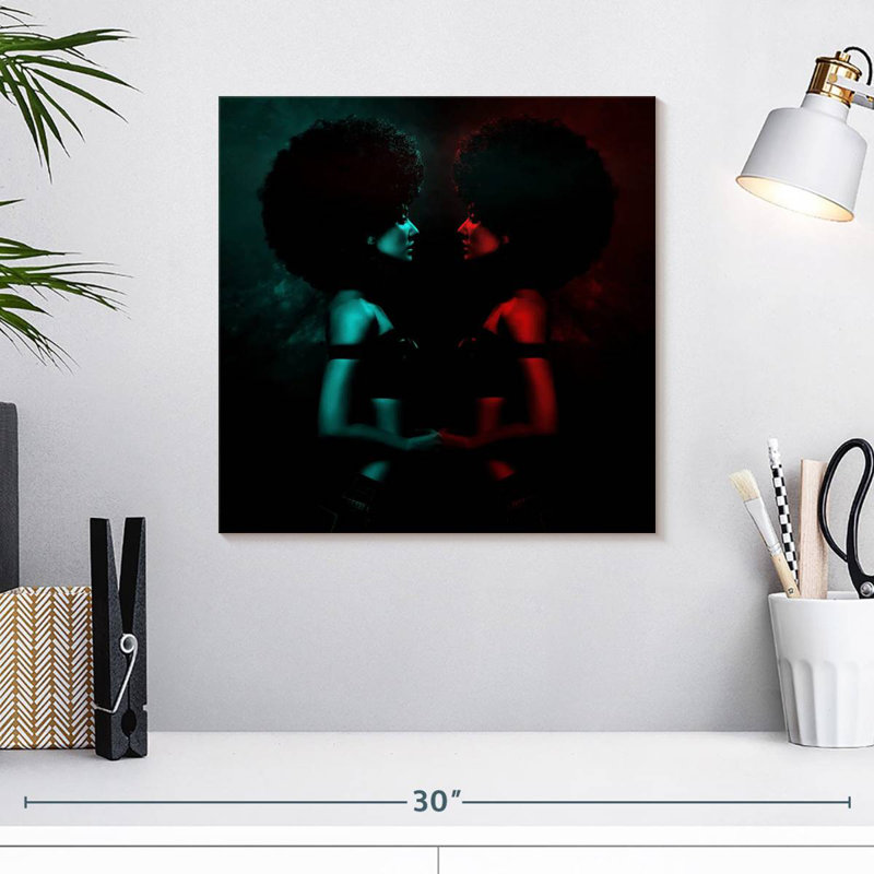Portrait de femme Leisha Afro, H 16 po x l 16 po