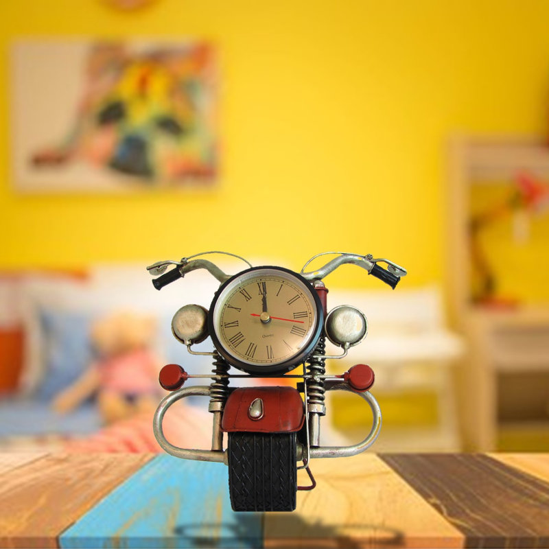 Horloge de table industrielle analogique en métal quartz en argent/rouge