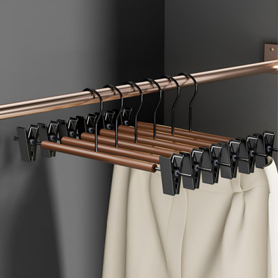 Cintres en bois massif Nordic