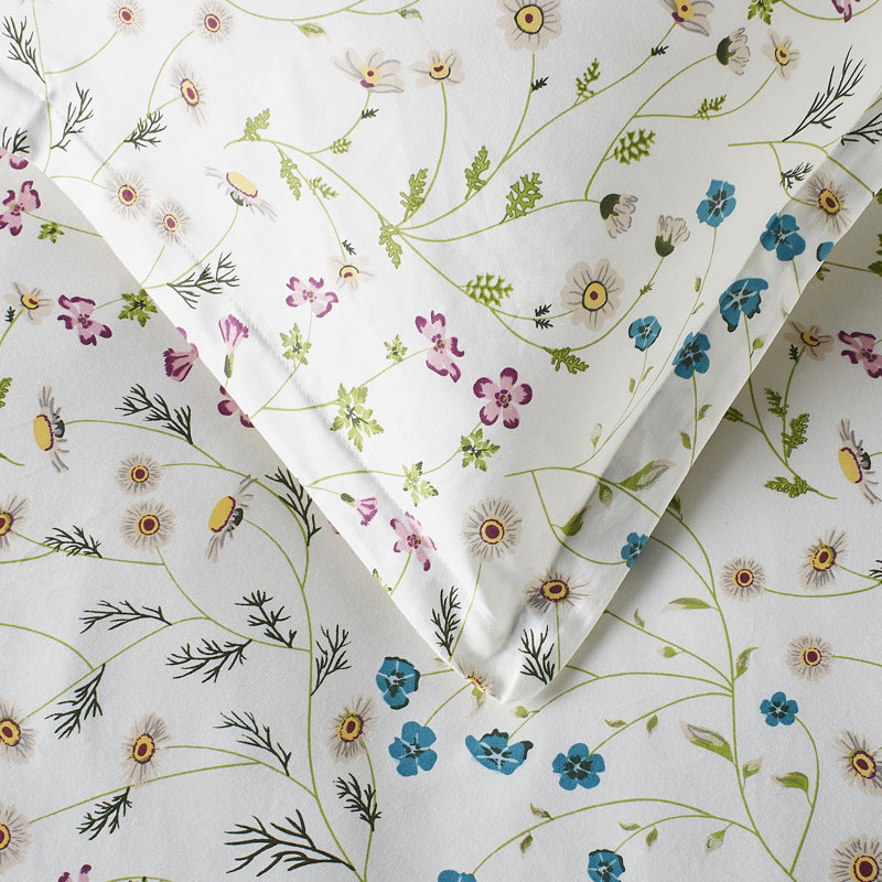 Garrick Azura Wildflower Duvet Cover Set, King Duvet Cover + 2 King Shams