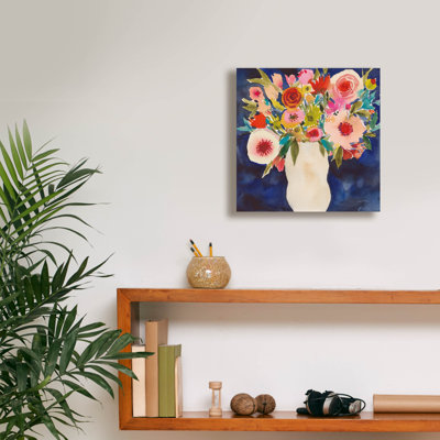  «Floral Beauty 1» par Cheryl Warrick, art mural sur toile, 12 po x 12 po