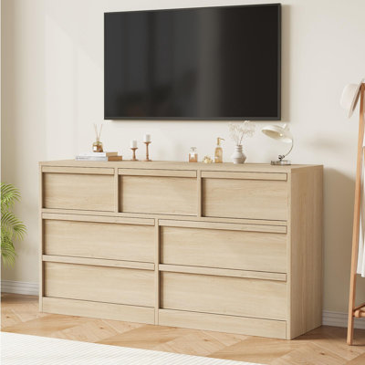 Commode 7 tiroirs en chêne naturel, grande commode en bois pour chambre à coucher, vestibule et chambre de bébé, rangement moderne avec dispositif anti-basculement, naturel
