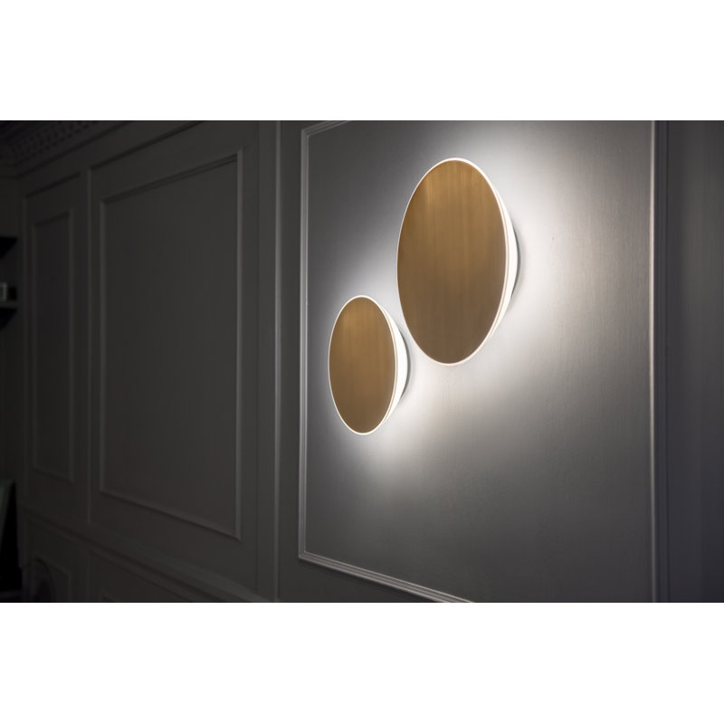 Ramen 1 - Light LED Corner Wall Light, Brass, 9" H x 9" W x 2.6" D