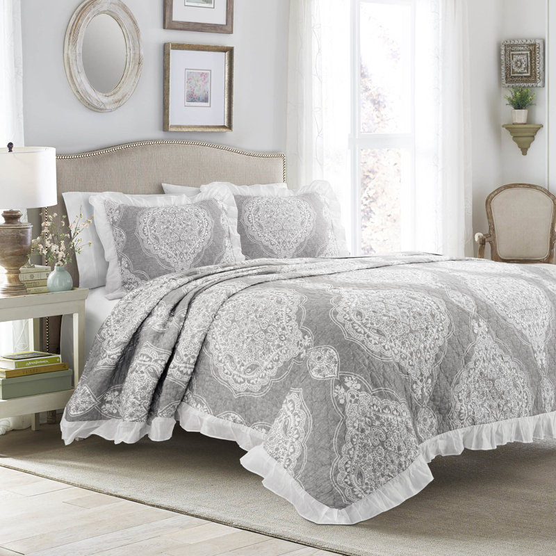 Reversible Coverlet / Bedspread Set, Full/Queen Bedspread + 2 Standard Shams, Gray