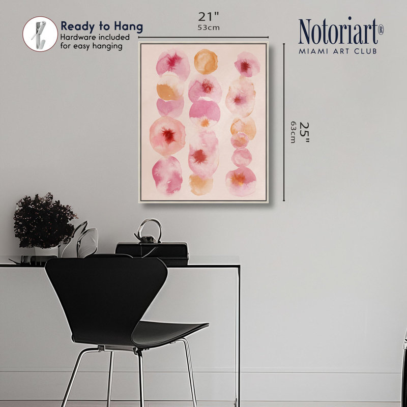 «Blush Drops Bathroom» par Notoriart, H 20 po x l 24 po, Cadre argenté