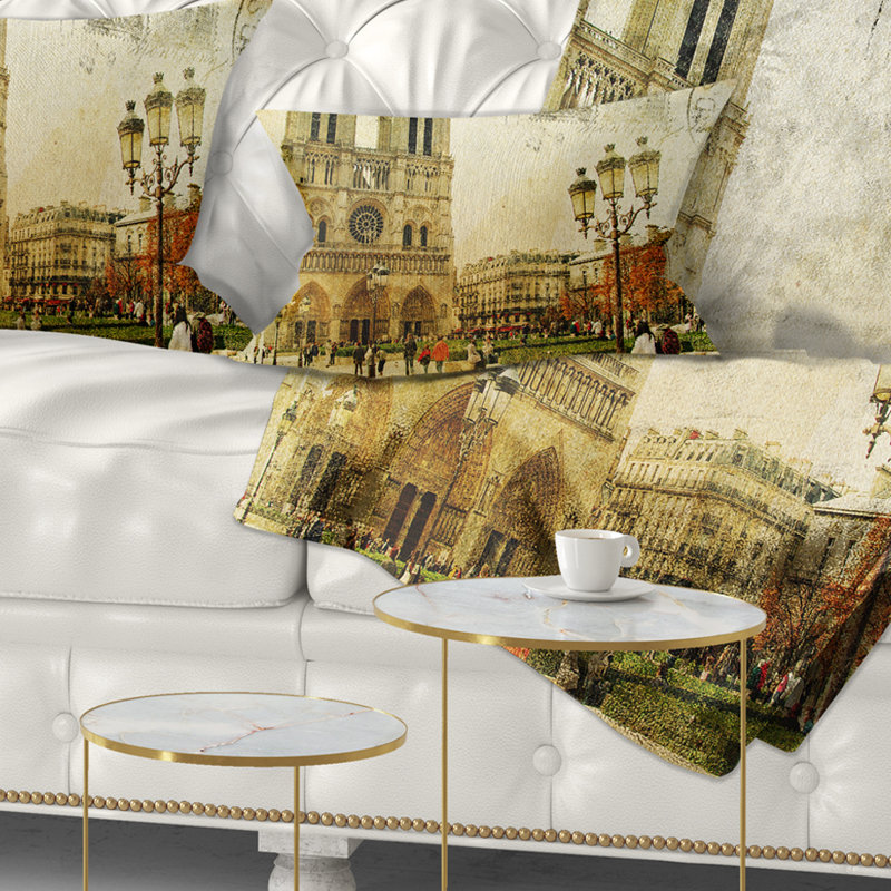 Coussin Notre Dame