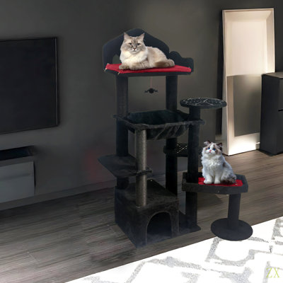 Arbre à chat gothique: un havre effrayant et confortable pour votre ami félin