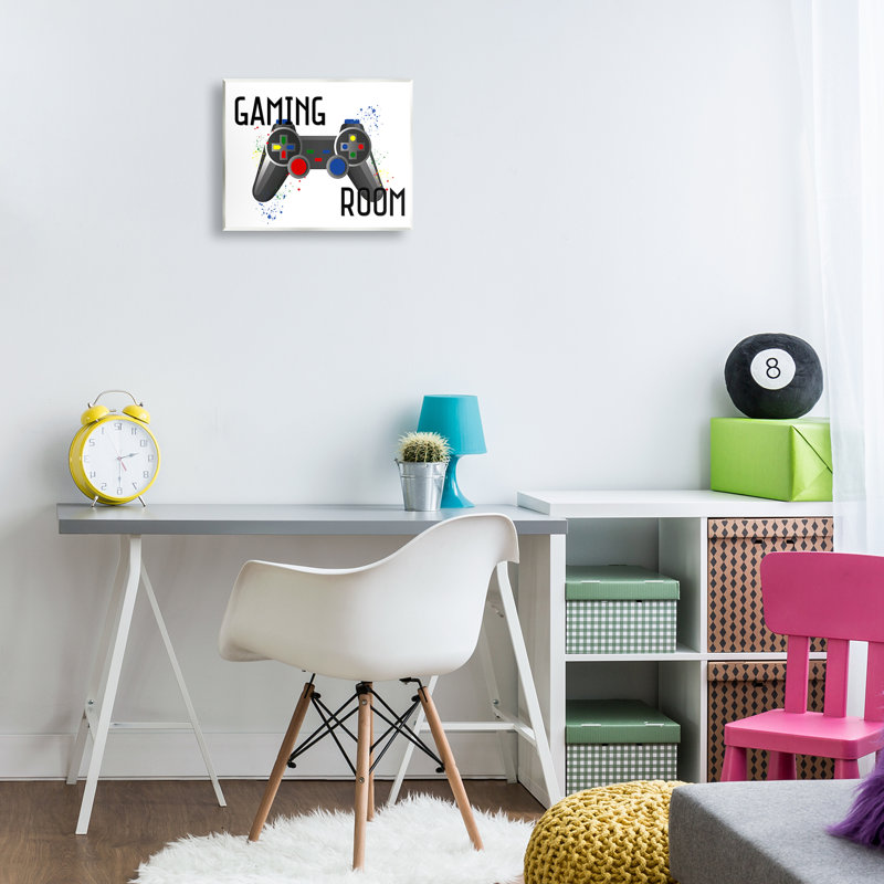 Gaming Room Modern Controller Wall Plaque, design by Kim Allen
