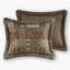 Édredon 4 pièces pour très grand lit rouge - 1 édredon, 2 taies décoratives avec garniture décorative, texture douce, collection de durabilité améliorée comprenant des fermetures à glissière cachées et de la ouate, microfibre, fermeté