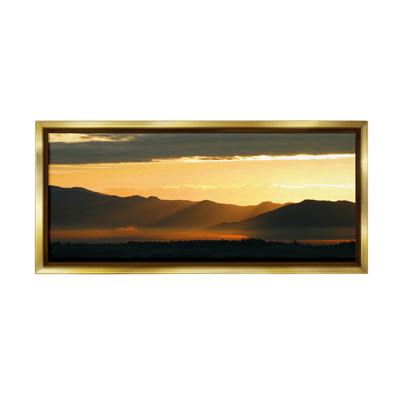 «Sun Rays Over Mountains Floater Frame» par Noah Bay sur, Cadre flottant métallique doré, H 11 po x l 25 po