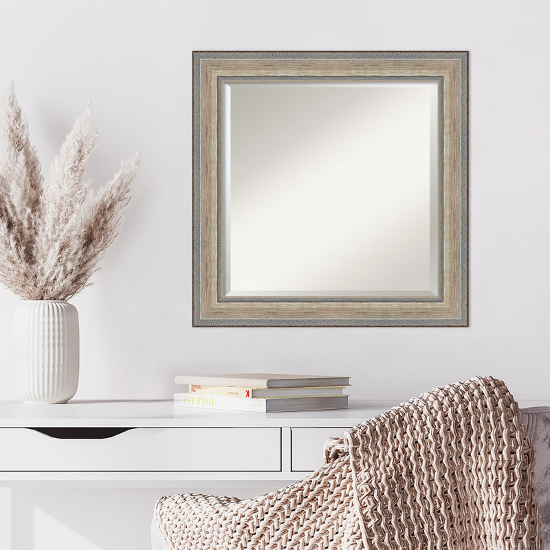 Carlianne Wall Mirror, Rectangulaire, H 29,25 po x l 41,25 po, Argent / Naturel
