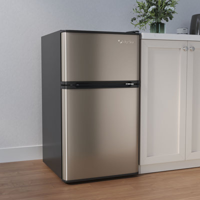 EdgeStar 3.1 Cubic Feet Freestanding Mini Fridge with Freezer