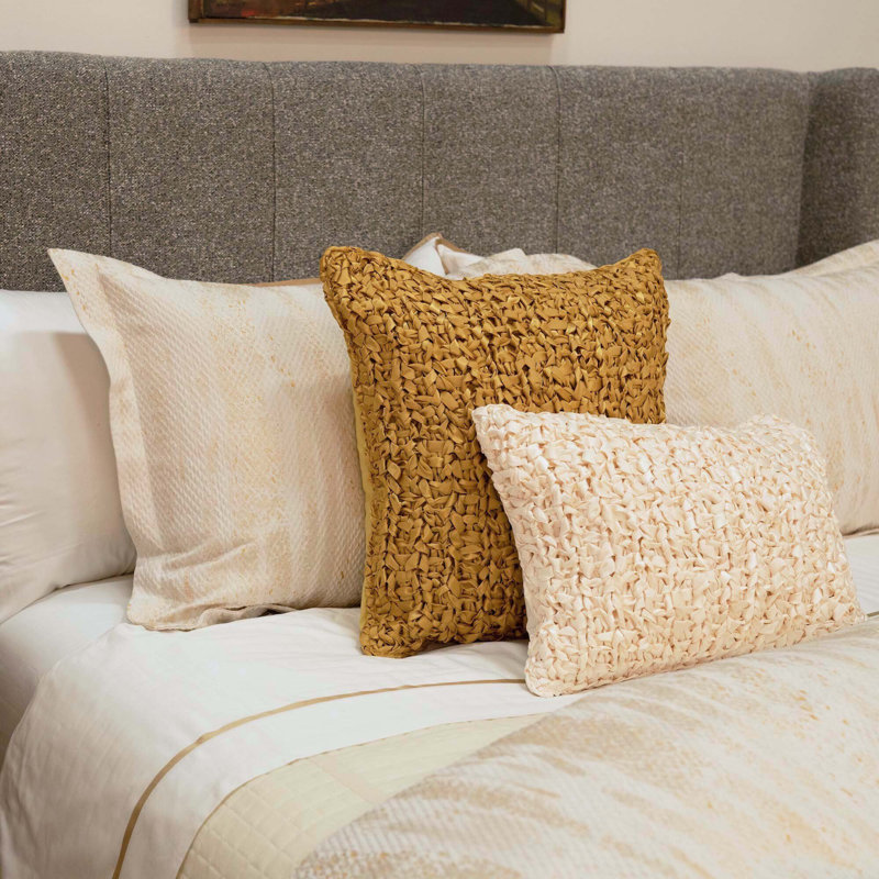 Escama Pillow Cover & Insert, 24" x 24", Charcoal