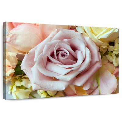 Roses Harnek