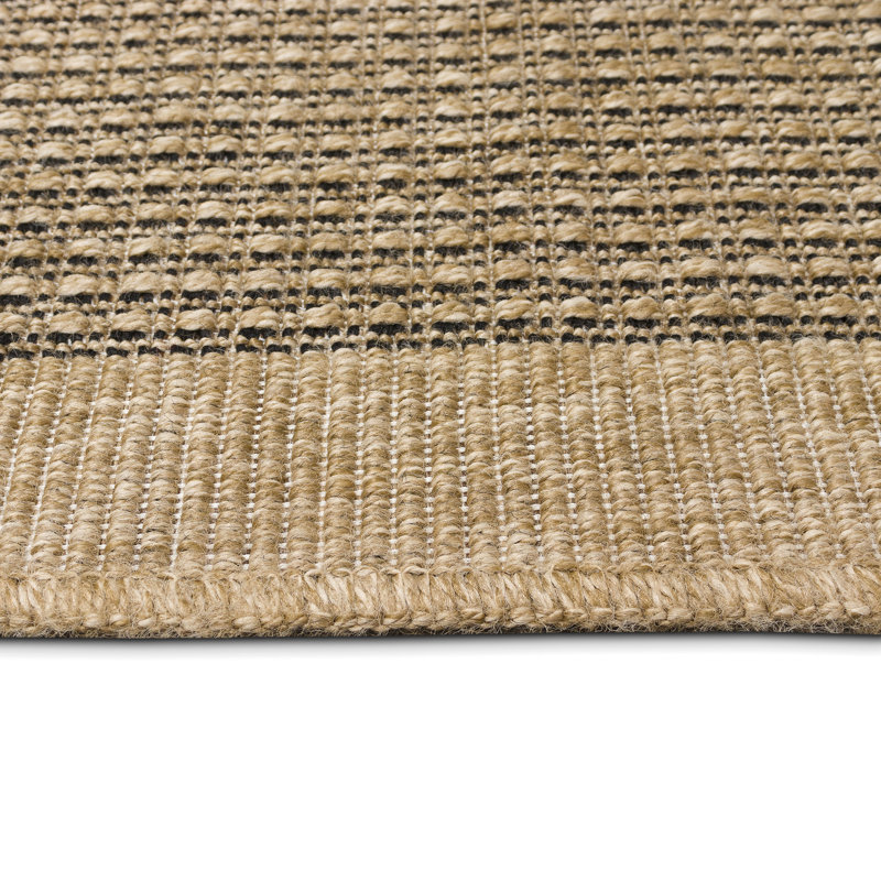 Tapis d'intérieur / extérieur brun / noir en polypropylène 3 pi 3 po x 4 pi 11 po Bordy, Carré 7 pi 10 po
