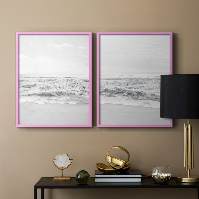 «Gentle Tides I», reproduction encadrée de qualité supérieure - prête à être accrochée - aucun clou requis - aucun clou requis
