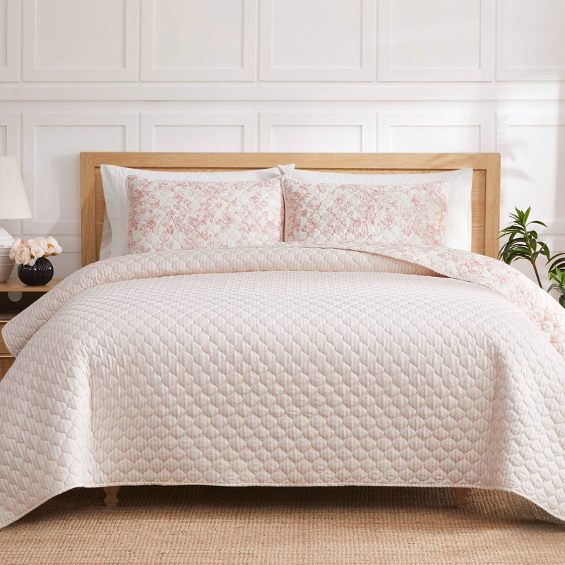 Jessica Simpson Camilla Quilt Sets, King