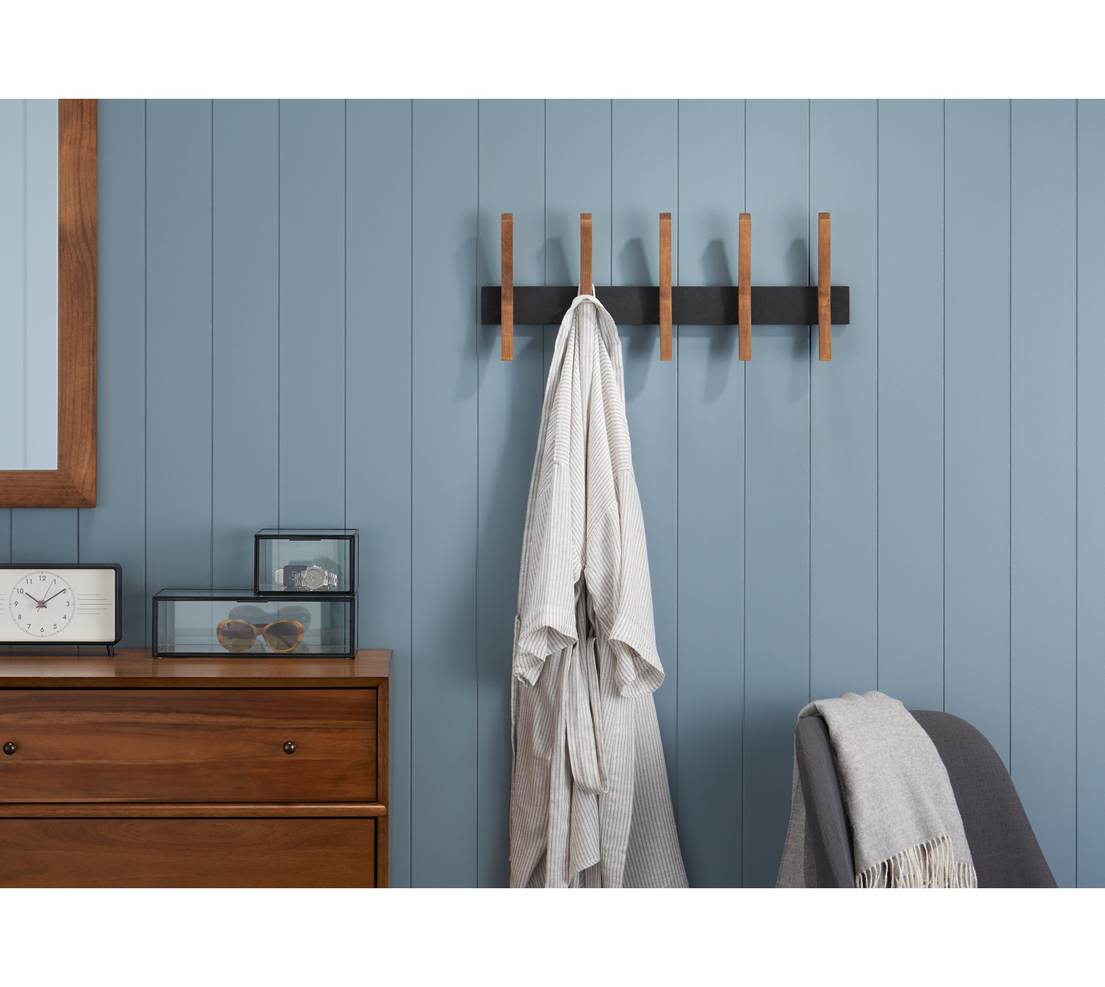 Sifford 5-Hook Solid Wood Coat Rack, Black/Walnut